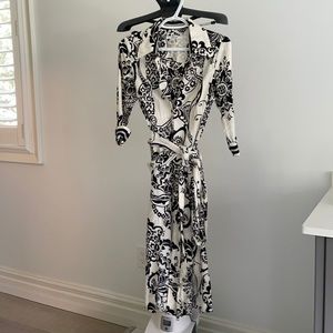 Zara buttoned up 3/4 sleeve dress